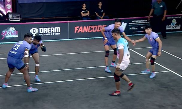 Prakash Rudraksh's 13 Raid points upsets Ratnagiri