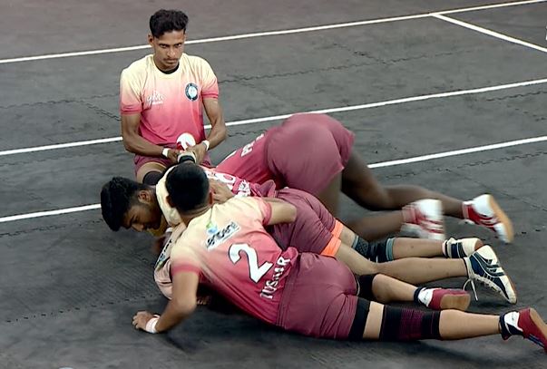 4 Tackle points! Pranav Bhatikare delivers for Latur