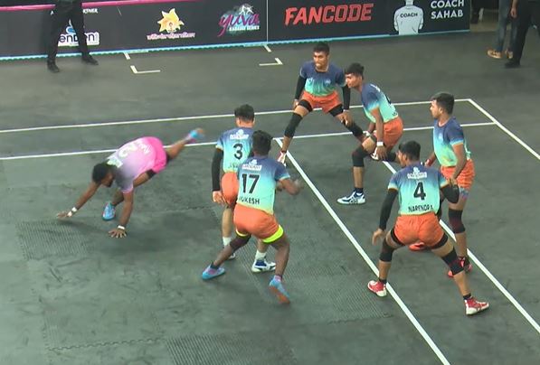 21 Raid points! Rahul Savar strikes again