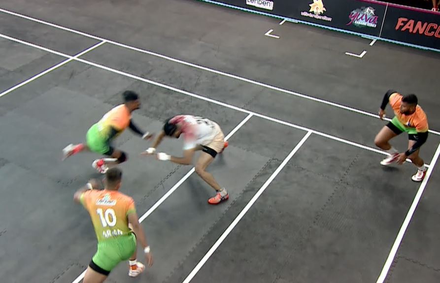 12 Successful Raids! Aditya Shinde rules the roost