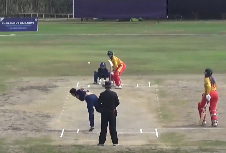 3 for 7! Nattaya Boochatham leaves Zimbabwe in tatters