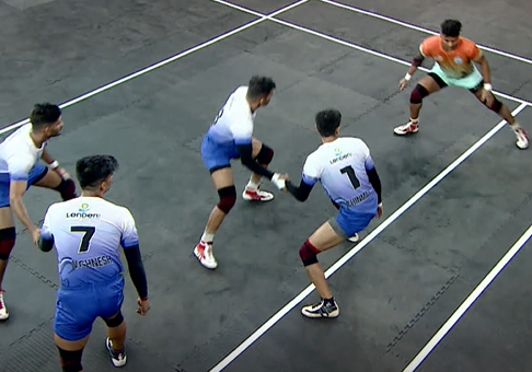 Akshay Suyawanshi's rampant raids against Thane