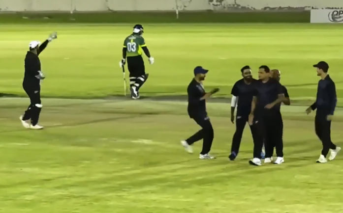 3-fer! Abdul Samad rips through Titans' batting