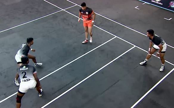 Nashik dominate meek Mumbai Upnagar 47-20