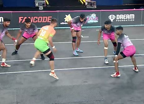 44-41! Palghar beat Pune in a close contest