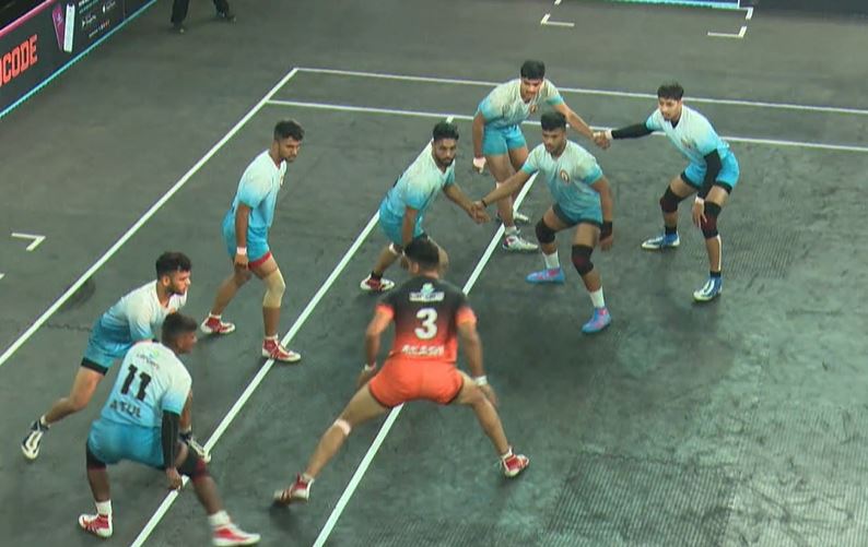 Akash Shinde puts on a Kamaal moment