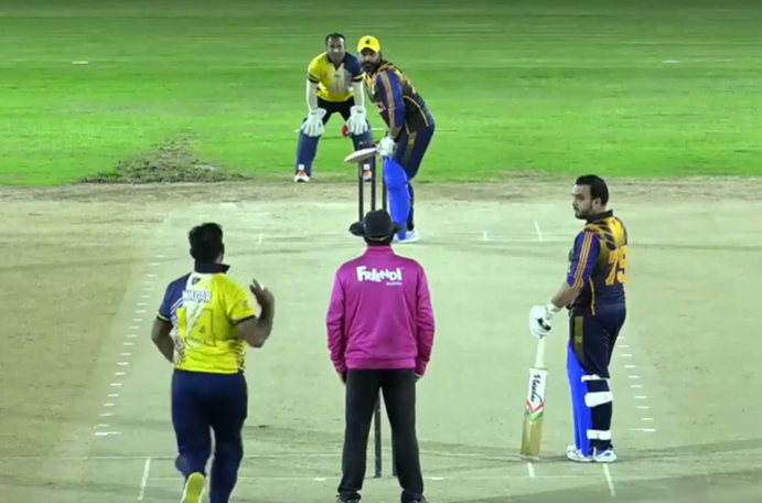 53 off 24! Kashif Riaz's heroics go in vain