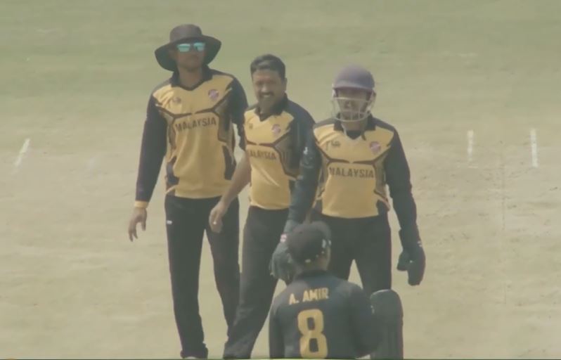 3 for 13! Khizar Hayat delivers for Malaysia