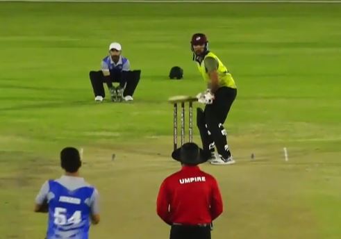 Mohammedu Majeed's valiant 53 goes in vain