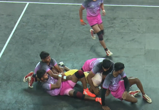 Piyush Patil brings down Sangli's raiders