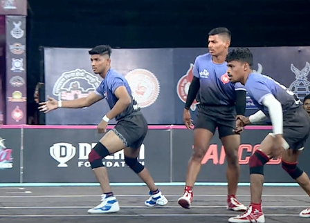 Viraj Patil rips Sangli's raiders apart