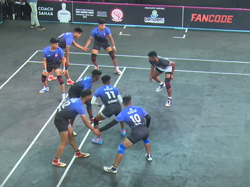 Sani Bhagat's crucial tackles against Mumbai