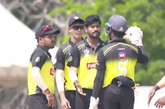 3/12! Pathirikattu Midhun puts on a show