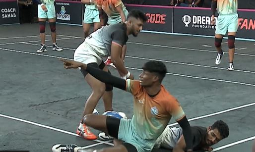 Ajit Chavan puts on a Kamaal moment