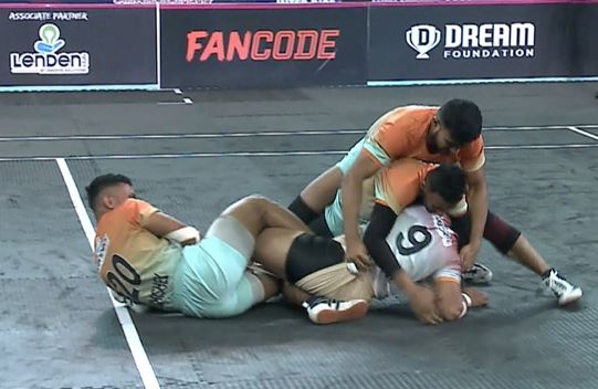 Abhishek Borude's heroic defense goes in vain