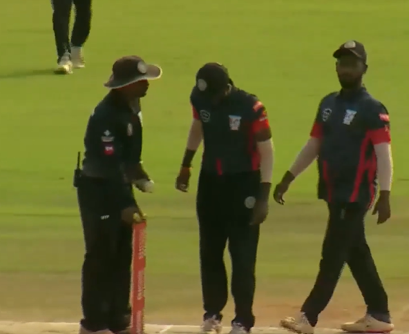Bowlers star as Titans wallop Royals by 20 runs