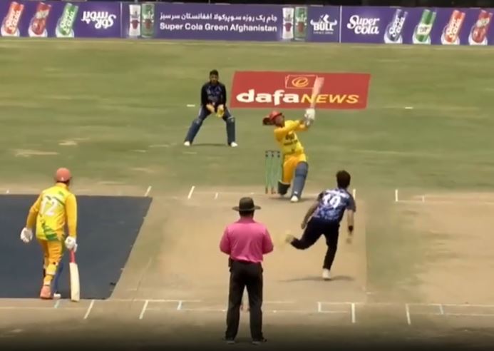 64 off 58! Abdul Rahman's late surge