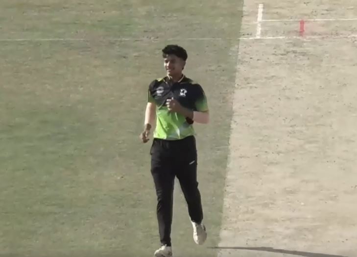 3 for 28! Akhin Sathar's disciplined spell