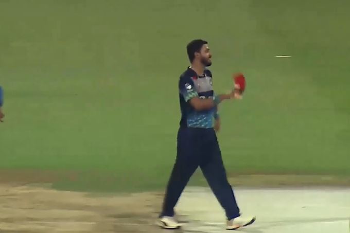 3 for 20! Ali Afridi chastens Goodrich Gladiators