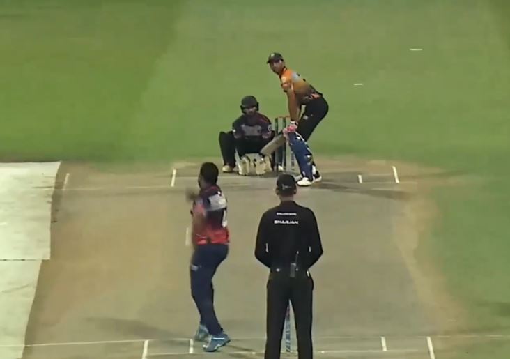 Collaze Bakehouse hold nerves to humble Thambapanni Lions by 4 runs