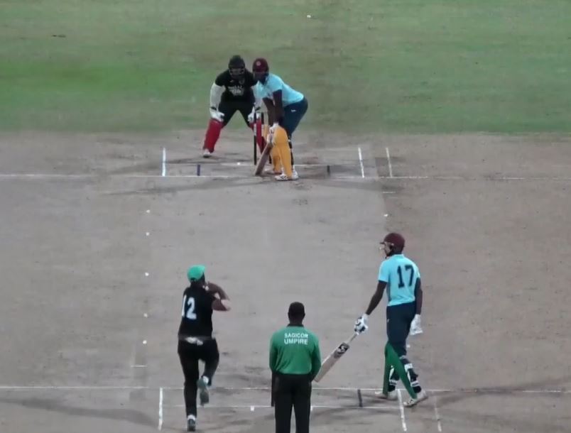 52* off 19! Gavin Tonge sparkles in Hawksbills' chase