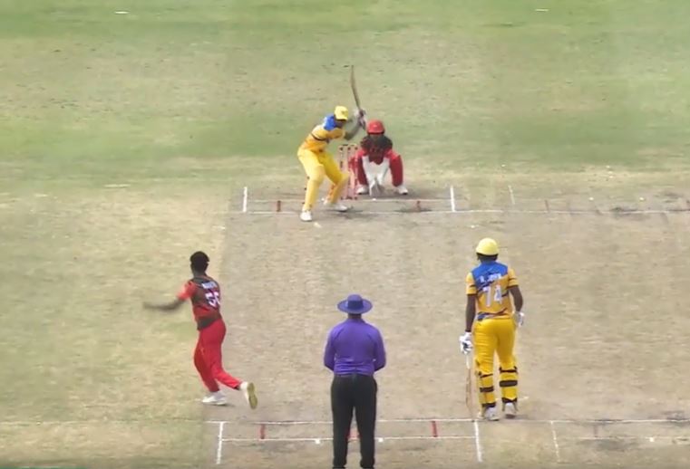 Saffron Strikers pip Bay Leaf Blasters by 4 wickets