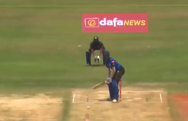 350 STRIKE RATE! Karan Kannan smashes 35* off 10