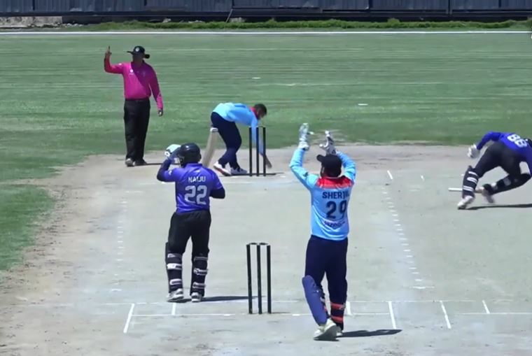 Desert Raiders hold nerves to pip Cochin Hurricanes by 12 runs
