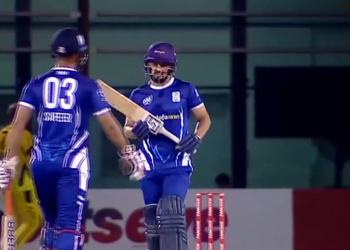 5 Sixes! Mayank Rajesh Kumar returns with 23-ball 52