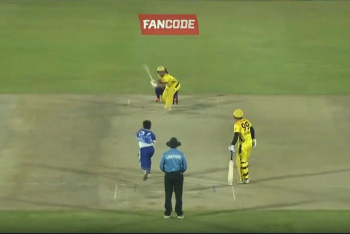 Adhitya Shetty's disciplined 4-fer against Abu Dhabi