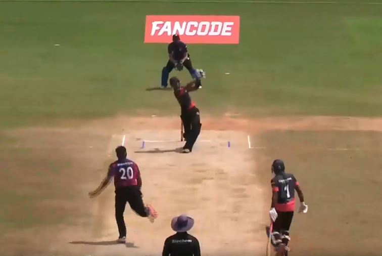 6 Sixes! P Sunil Kumar returns with 32-ball 57