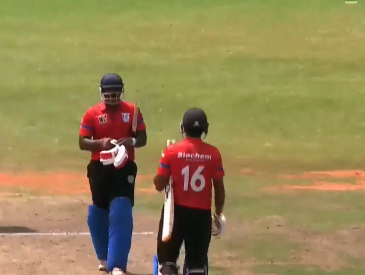 Warriors grind out a 4-wicket victory against Eagles