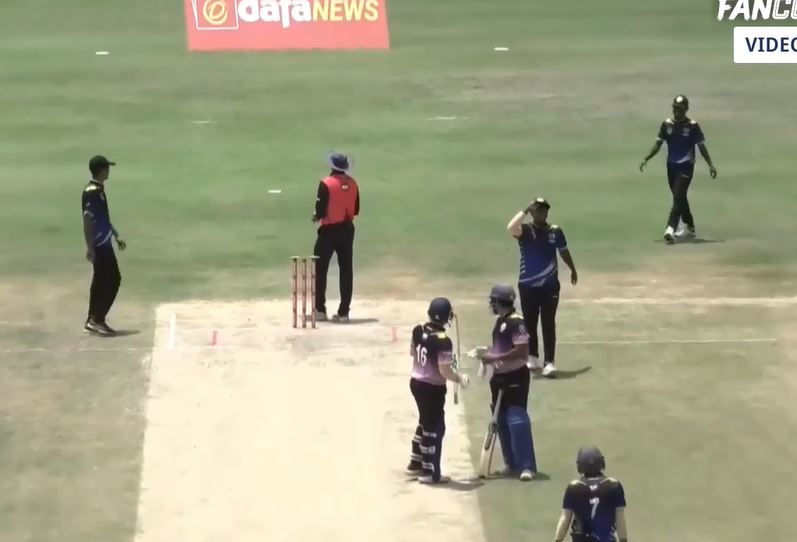AGs office RC pip Muthoot Microfin by 5 wickets in a low-scoring clash