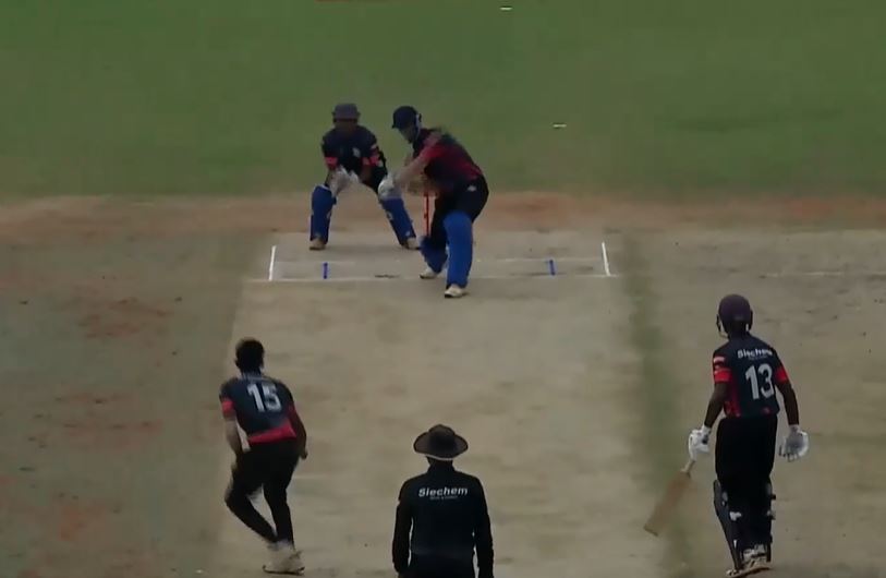 THRILLER! Smashers beat Titans by 5 runs