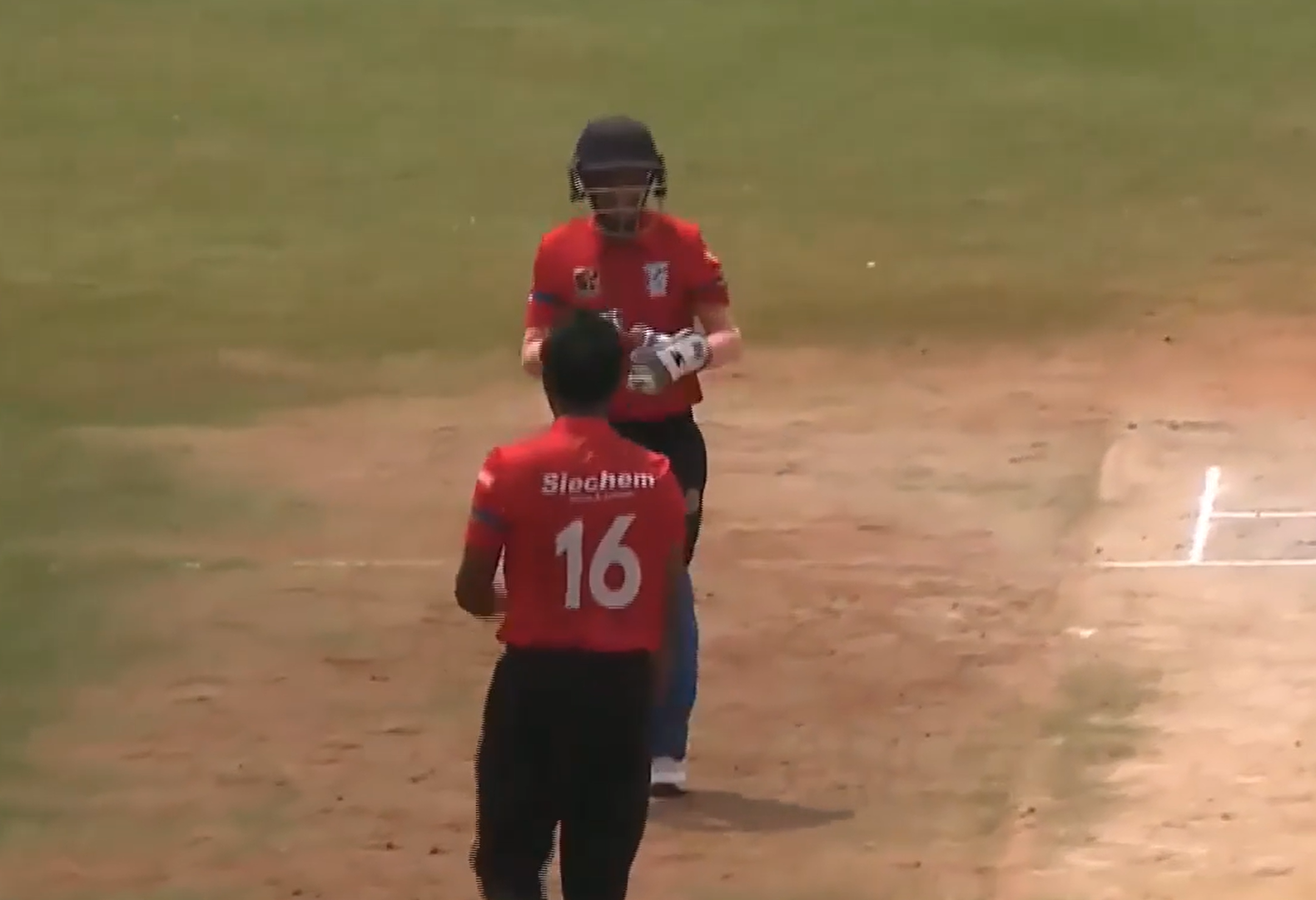 Bowlers shine as Warriors trounce Smashers by 30 runs