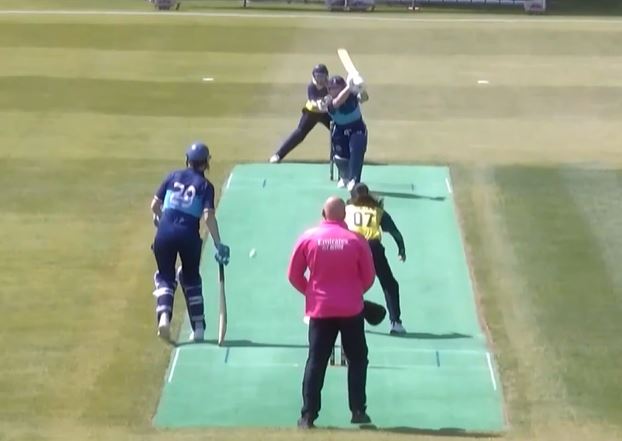 Upbeat France beat Sweden by 48 runs