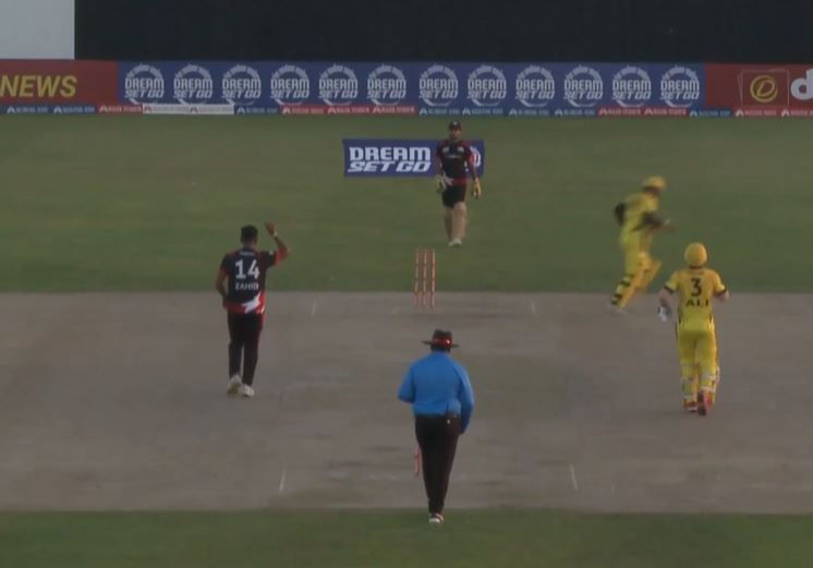 3-fer! Karnal Zahid rattles Abu Dhabi