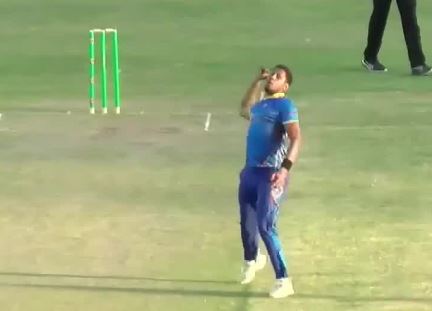 Tion puts a leash on Clarke Road with his 4-fer