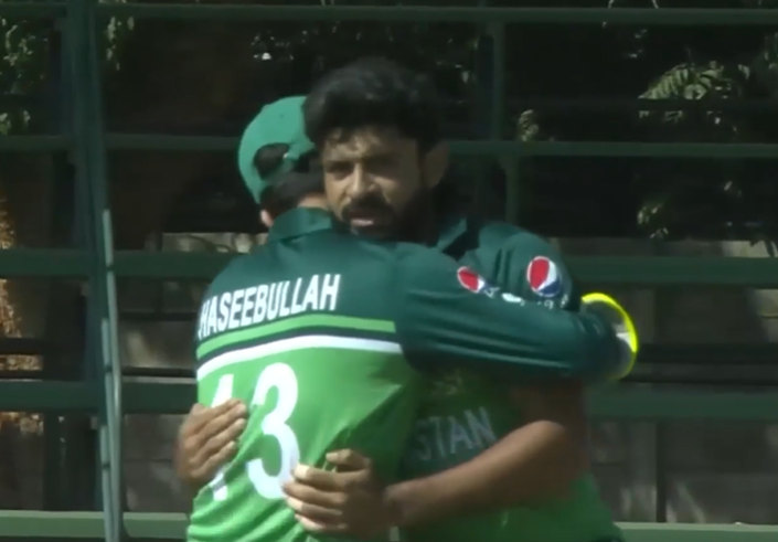 4-fer! Aamer Jamal bundles out ZIM-A for 234