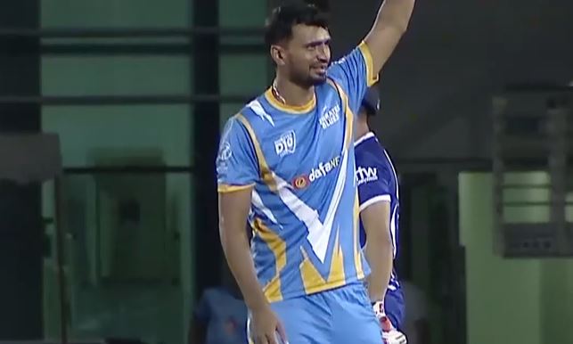 3-fer! Sabir Rao puts shackles on Dubai