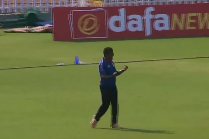 3 for 6! Madhankumar Krishnamurthy delivers lethal spell