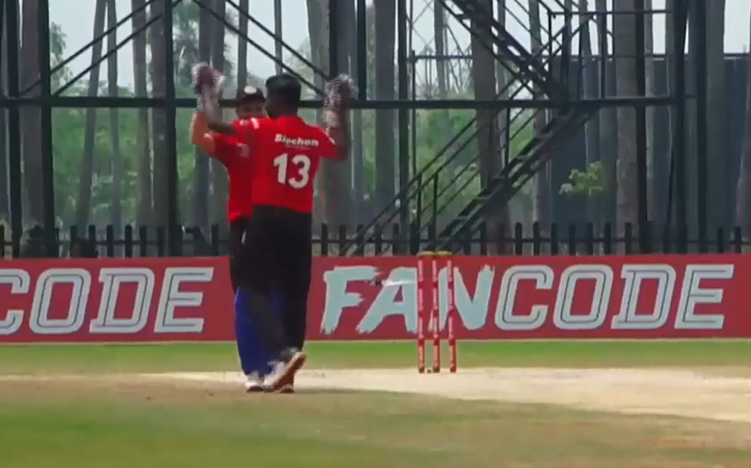 3/13! Marimuthu Vighneshwaran guides Warriors home