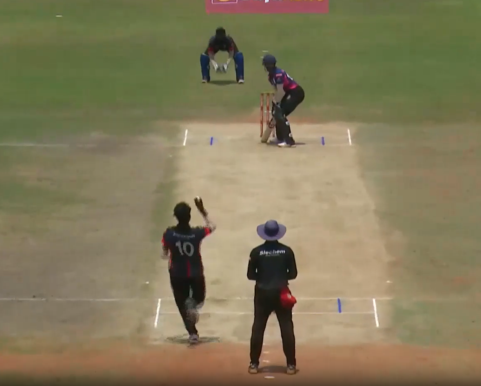 7 Sixes, 1 Four! Nadeem Khan plays a quicfire cameo of 47