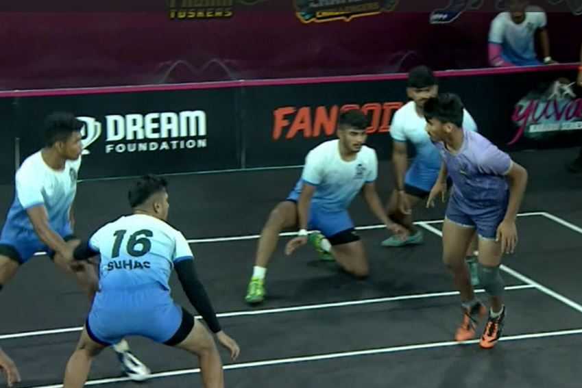 Suhas Nagaraj shines with his valiant defence