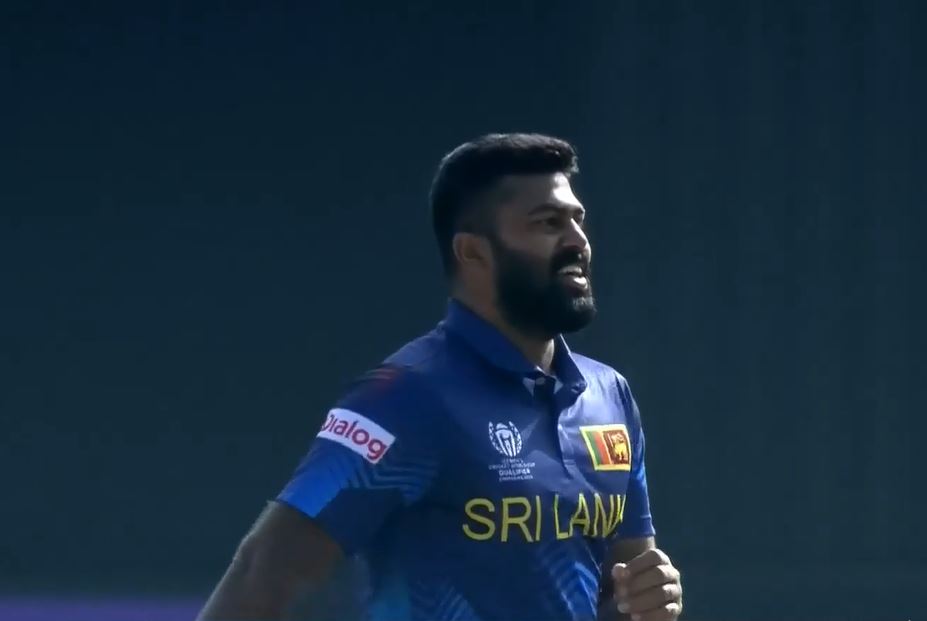 Lahiru Kumara quells OMN with 3/22