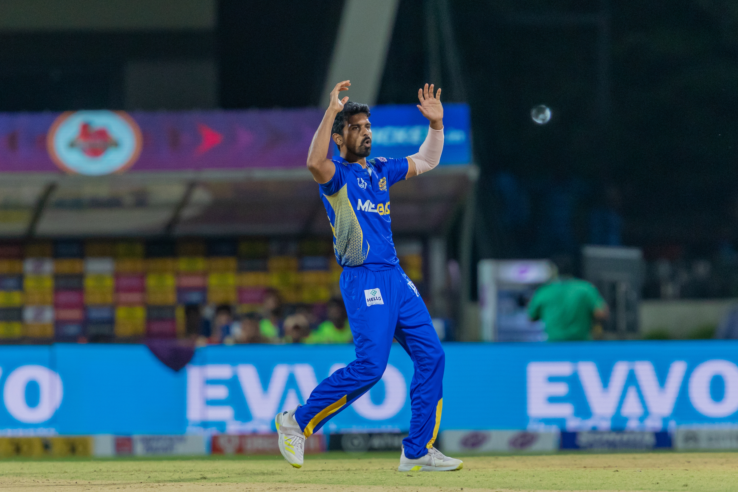 Murugan Ashwin spins his web with a brilliant 3-fer