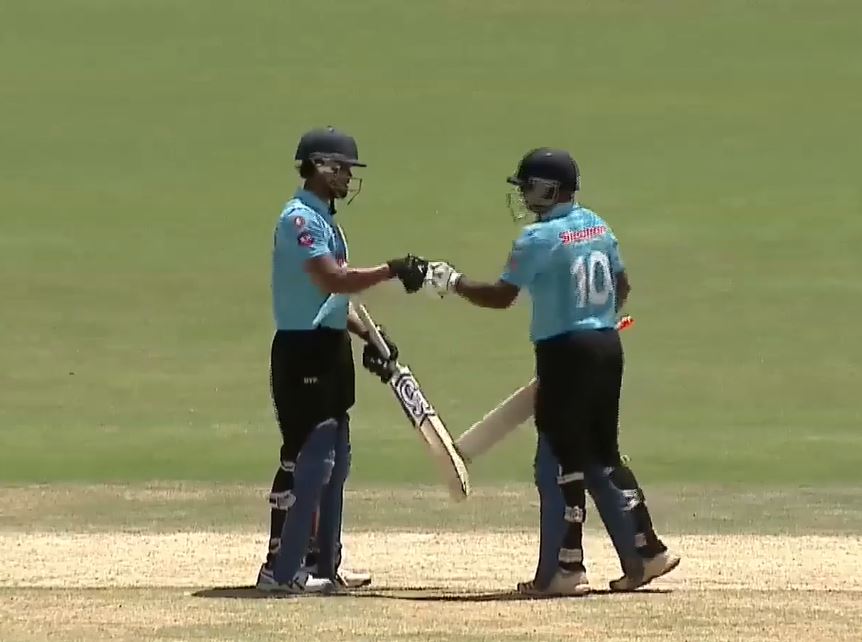 Sharks flatten meek Bulls by 7 wickets to clinch the opener