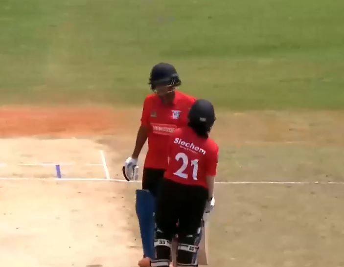 Angels flatten meek Diamonds by 7 wickets