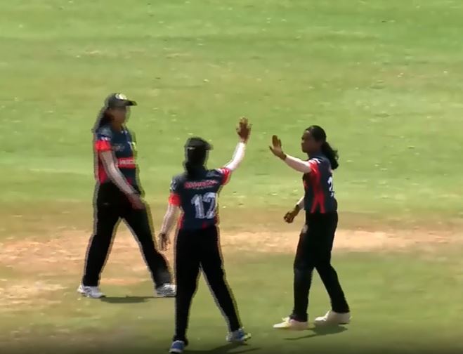 Last Over Thriller! Princess beat Diamonds by 6 wickets