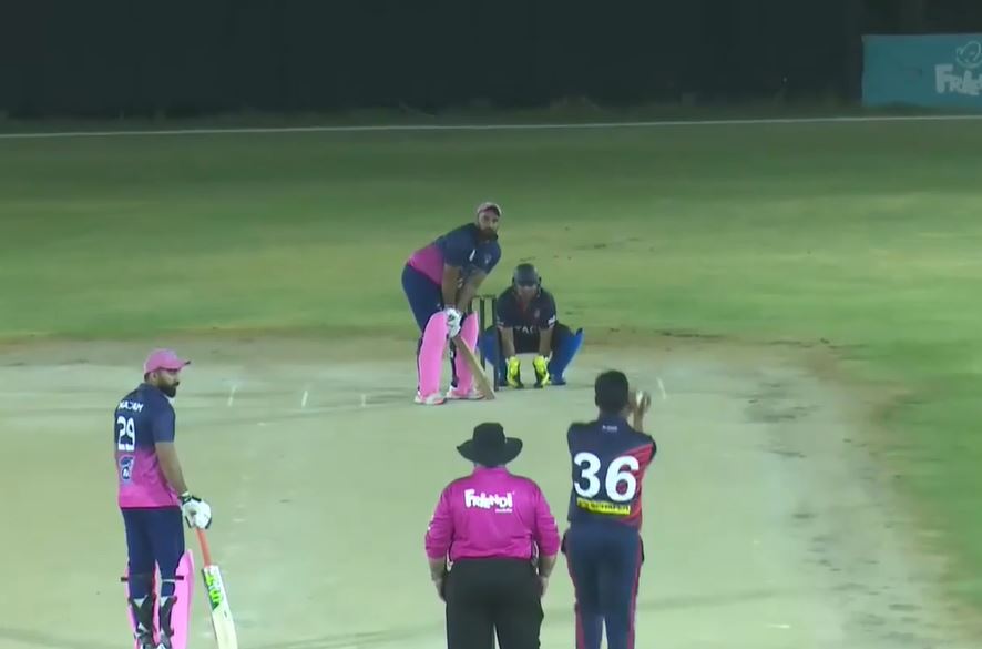 Krishna Prakash spins his web with a 3-fer